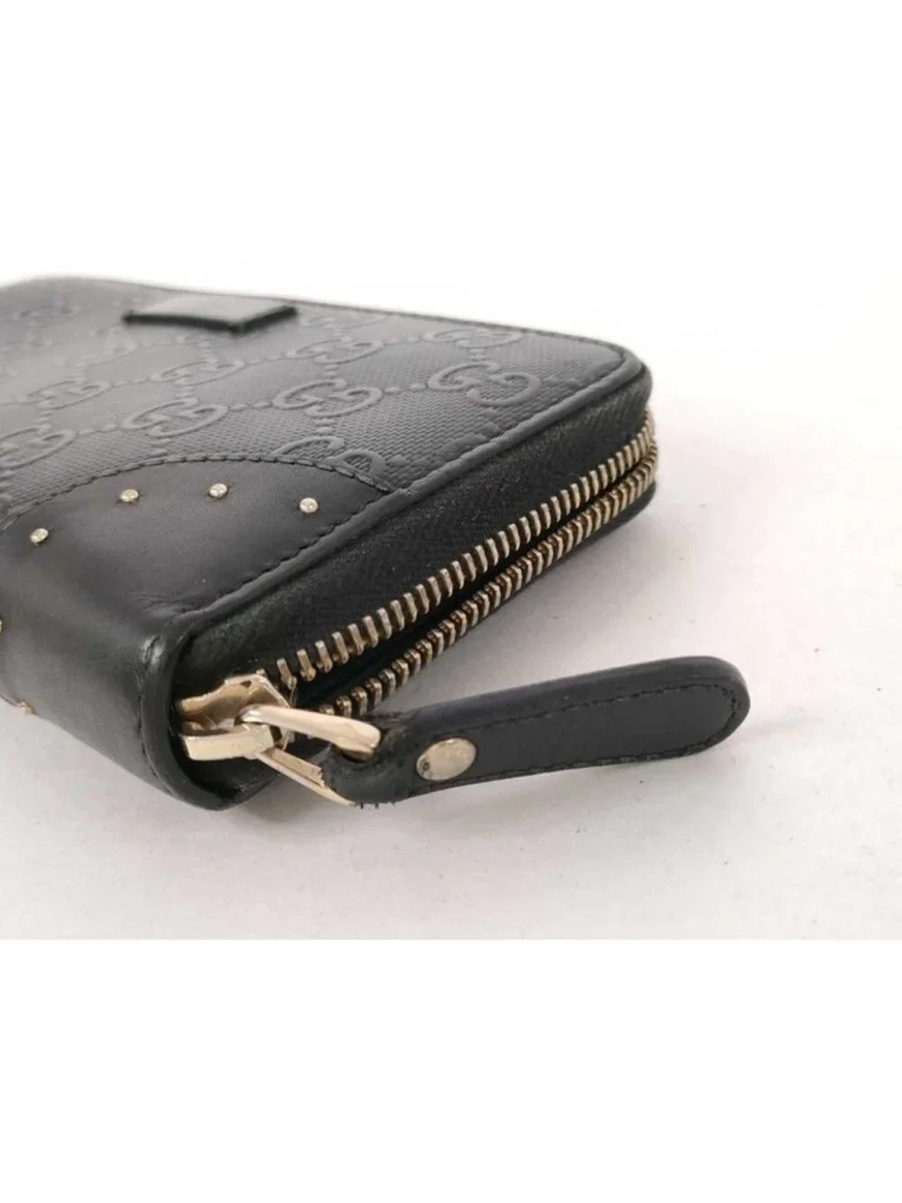 Gucci Wallet Diamante Black Leather GG Pattern Embossed Studs Zip Around Gold